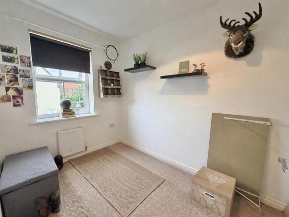 4 bed Town House for sale Image 9