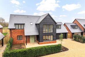 Chestnut House, Aston Abbotts Road, Cublington LU7 0LG