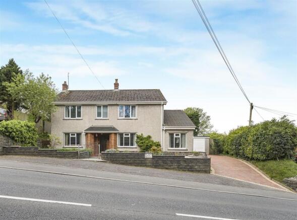 4-bed detached on Dunvant Road, Dunvant, SA2, £375,000