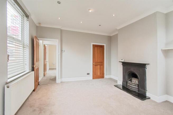2 bed End of Terrace for sale Image 6