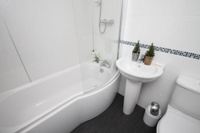HOUSE BATHROOM/W.C.