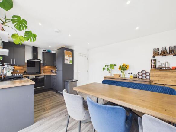 Dining Kitchen