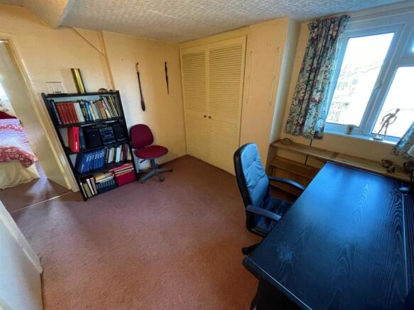 Landing/Study Space