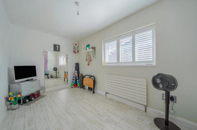 2 bed Semi-Detached for sale Image 7