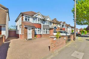 174a, Stoke Poges Lane, Slough SL1 3LH