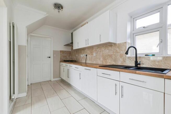 3 bed End of Terrace for sale Image 8
