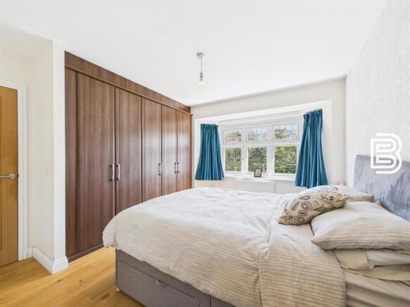Bedroom 1 (2).jpg