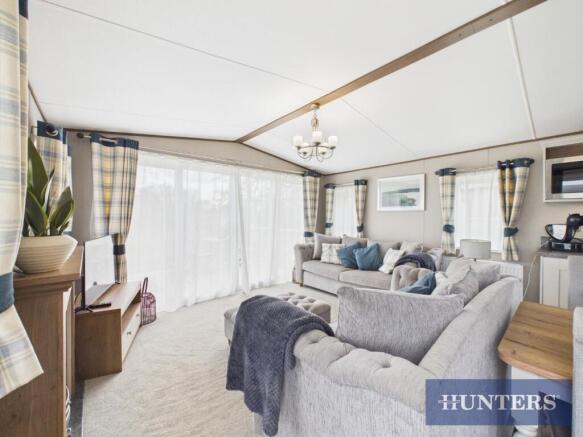 2 bed Park Home for sale Image 6