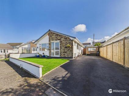 Roseland Park, Camborne