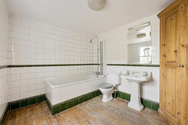 Gloucester Road, Walthamstow photo 4