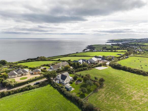 Field-Cottage_aerials-11.jpg