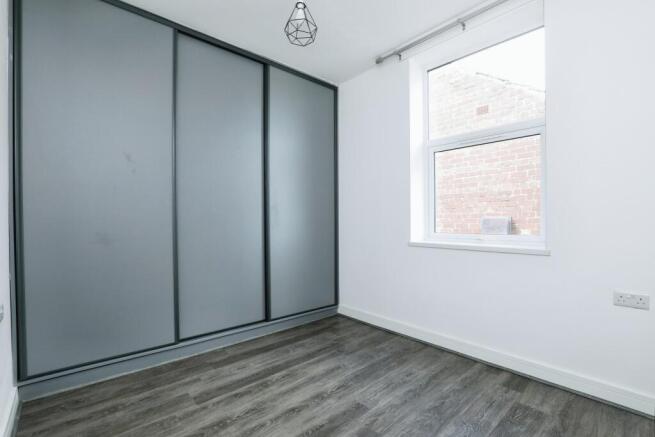 1 bed Apartment to rent Image 5
