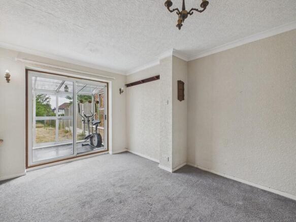 3 bed Semi-Detached for sale Image 6