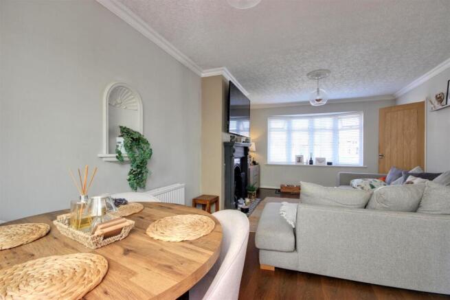3 bed End of Terrace for sale Image 4