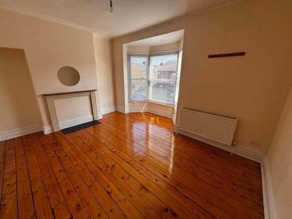 3 bed Terraced to rent Image 7