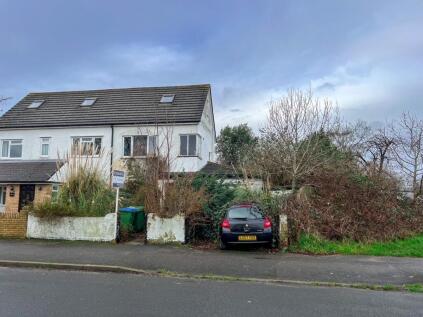 Molesey Avenue, West Molesey, KT8
