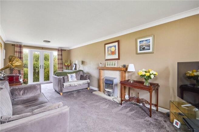 4 bed Detached for sale Image 11