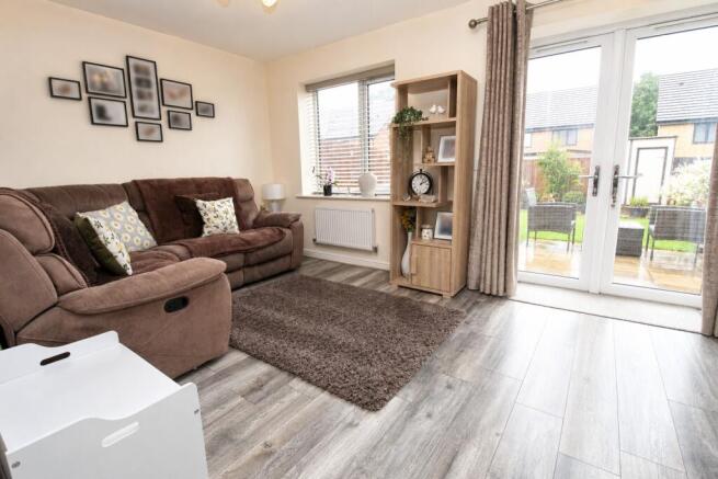 3 bed Semi-Detached for sale Image 6