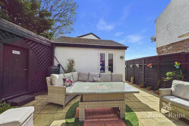3 bed Detached for sale Image 9