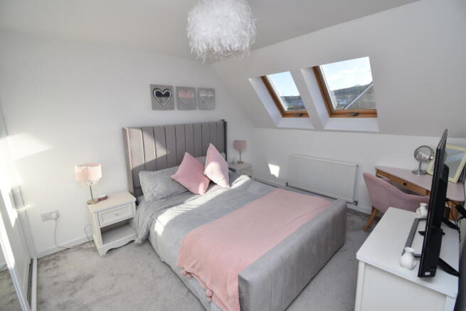Master Bedroom.JPG