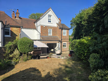 Little Common Lane, Bletchingley, RH1