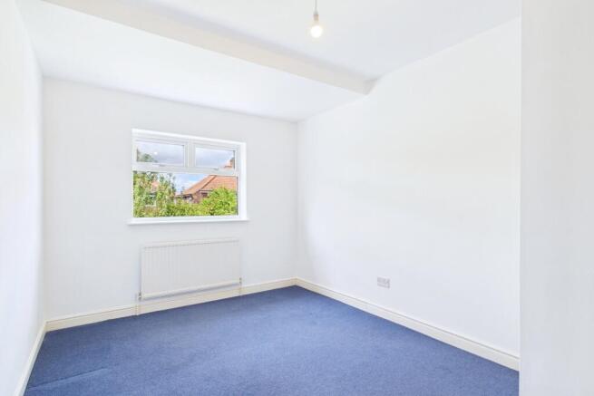 4 bed Semi-Detached for sale Image 9