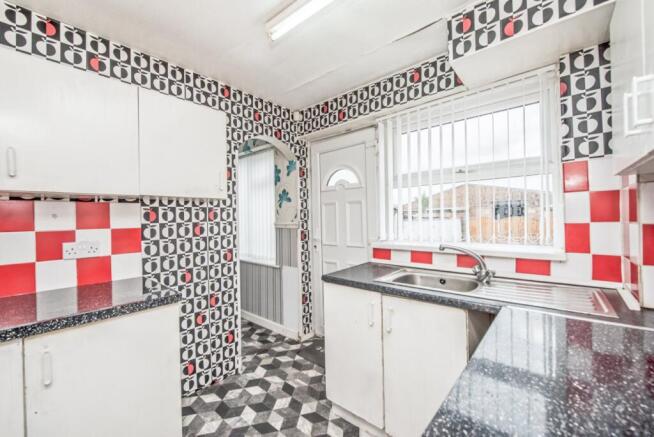 3 bed Terraced for sale Image 5