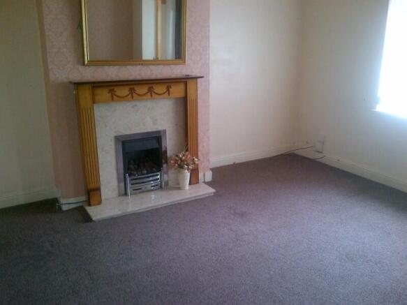3 bed Semi-Detached to rent in bradford