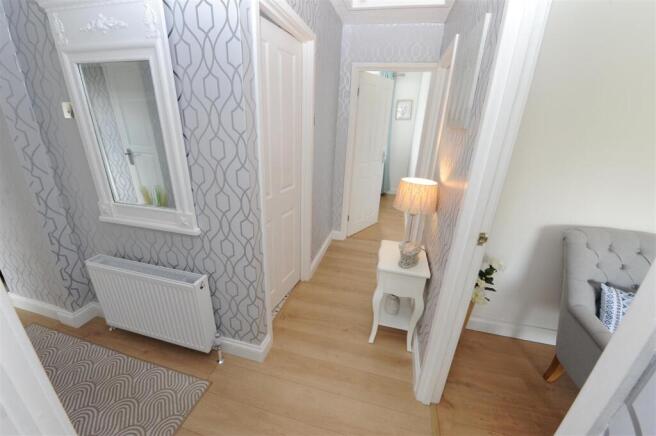 2 bed Detached Bungalow for sale Image 4