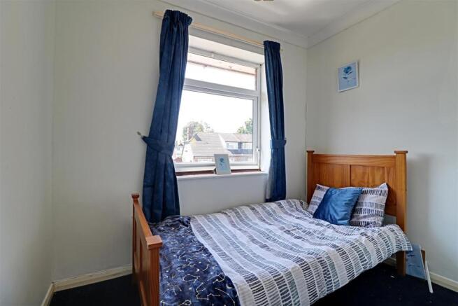 bed 3.jpg