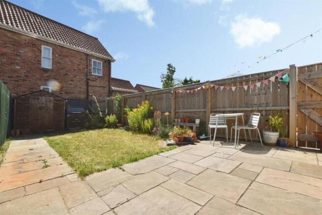 2 bed Terraced for sale Image 3