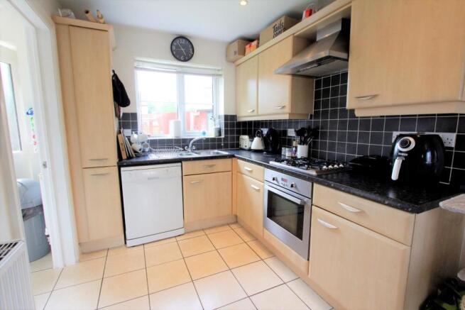 Kitchen.JPG