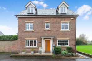 7, Yalbury Wood Way, Gillingham SP8 4GR