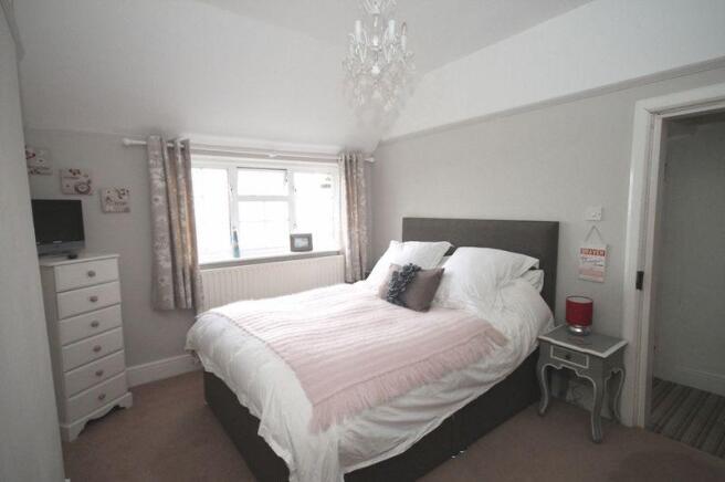 bedroom1