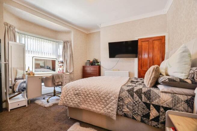 3 bed Terraced for sale Image 10