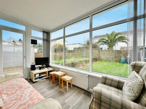 Garden Room.JPG