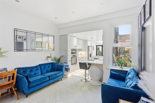 1619459294 - 22 York Street, CR4 - 19.jpg