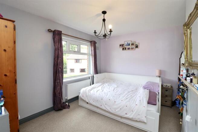 3 bed Semi-Detached for sale Image 7