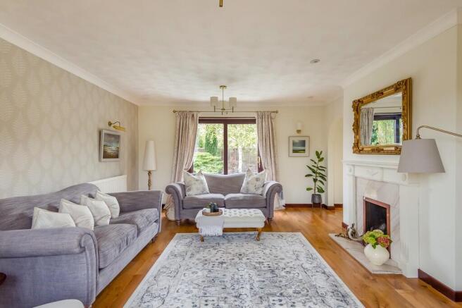 LIVING ROOM 2