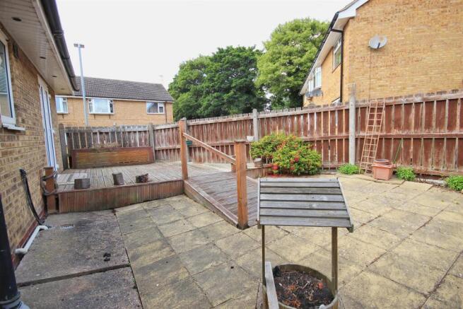 2 bed Detached Bungalow for sale Image 11