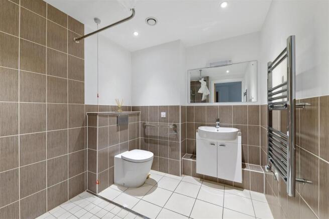 Liberty House Wet Room