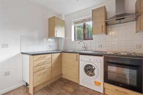 Flat 7, Ashtree Court, Horseshoe Close, Waltham Abbey EN9 3LZ
