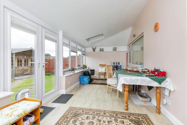 3 bed Bungalow for sale Image 7