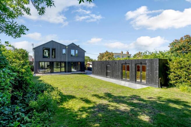Garden/Studio