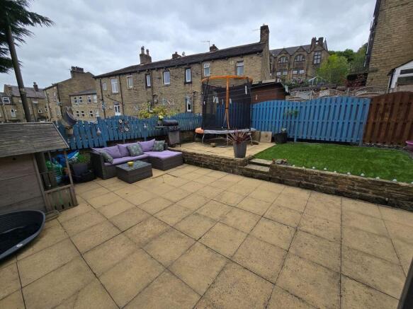 3 bed Terraced for sale Image 12