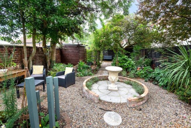 GARDEN