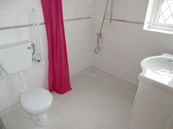 Ground Floor Shower