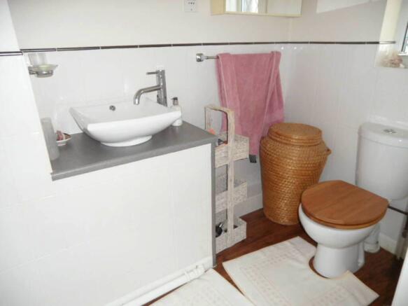 Photo 10