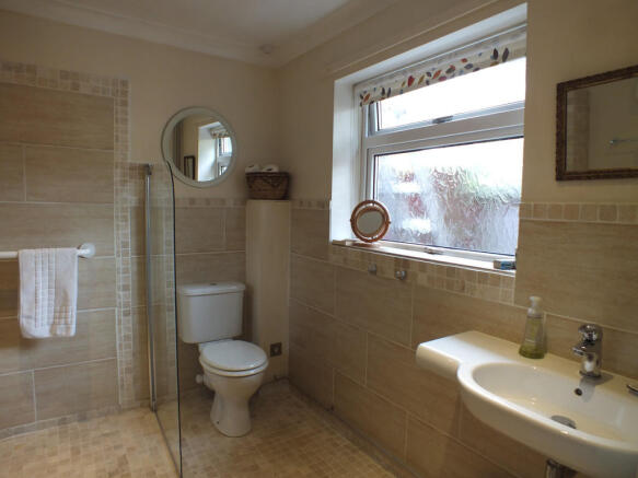 en suite wet room