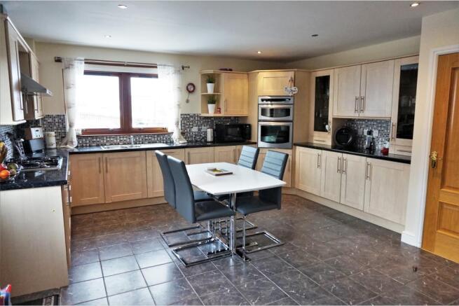 Kitchen / Breakfast